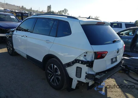 2024 Volkswagen Tiguan 2.0T S z USA, uszkodzony, nr VIN 3VVRB7AX2RM080273